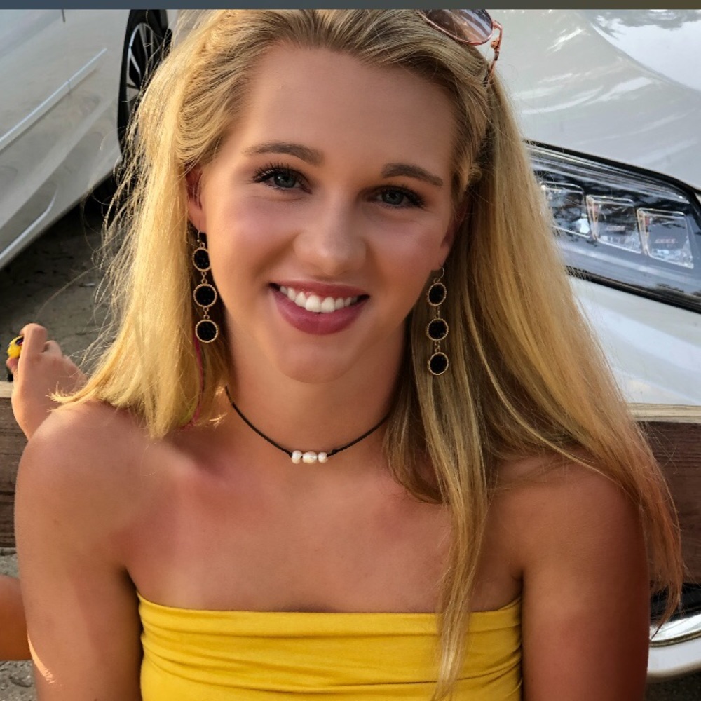 Meet your Posher, Brilyn